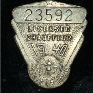 Vintage Chauffeur License Badge IOWA 1940